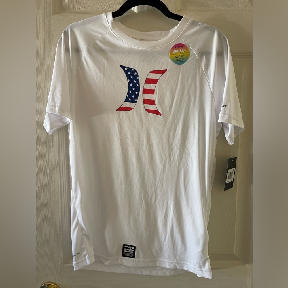Hurley swim shirt • NWT • Boys XL